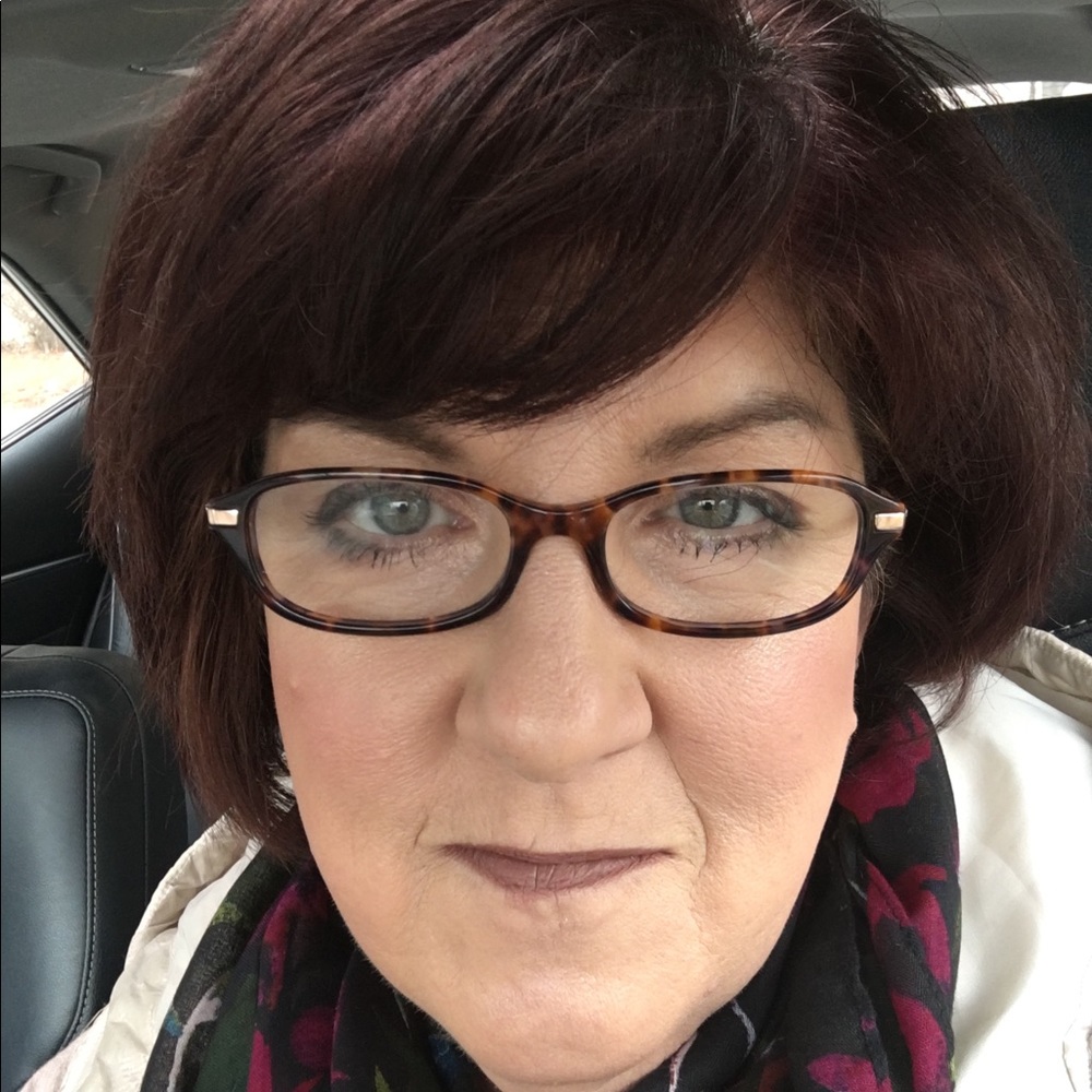 Meet your Posher, Catherine